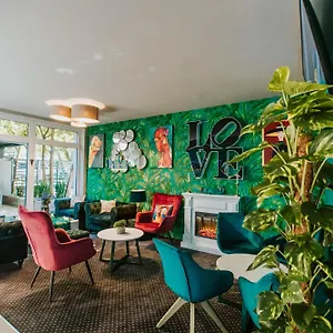 https://arena-deluxe-spa.szeged-hotels.com